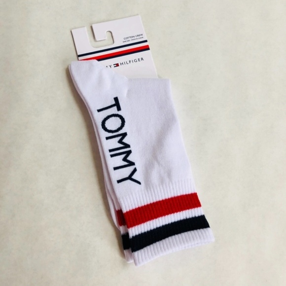 red tommy hilfiger socks
